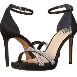 🌸VINCE CAMUTO🌸 Kalvira Black Sandal Size: 10M